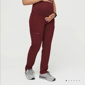 FIGS maternity scrubs set in Burgandy